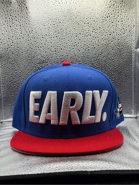SnapBack young whales EARLY giant colorway